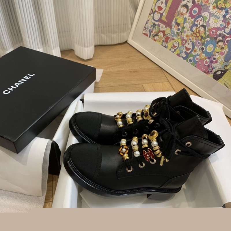 Ch*el boots